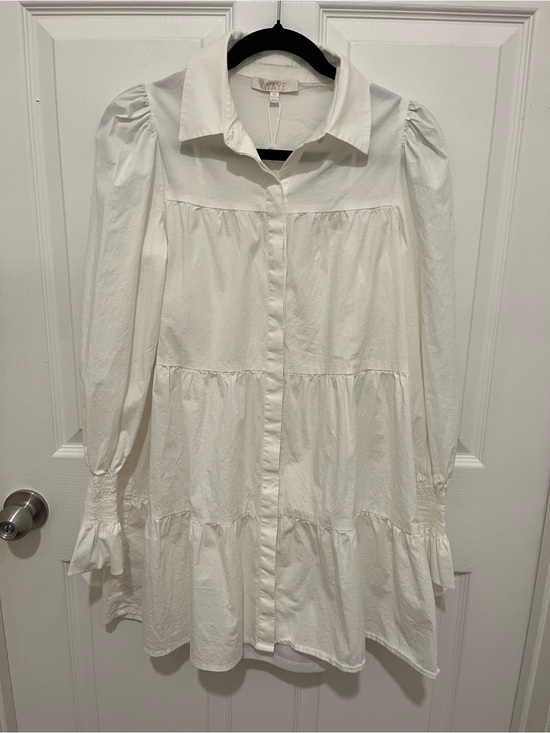 Wayf Dresses & Skirts - NWOT Wayf Ruffled Tiered Long Sleeve Shirt Dress Size XS